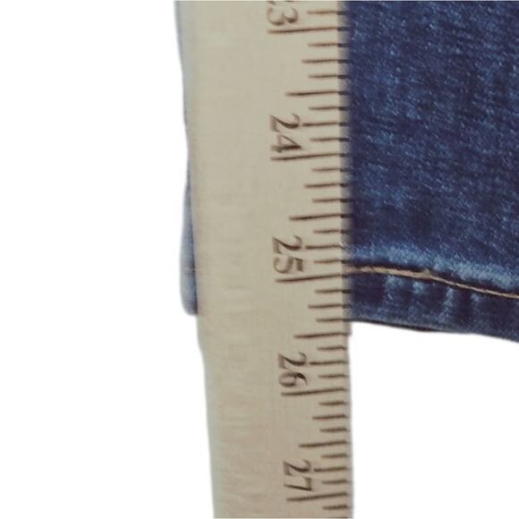 Levis Boyfriend Jeans Women's 33 High Waisted Baggy Look Loose Relaxed Fit 90s - Picture 12 of 12